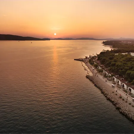 Amadria Park Niko فندق 3*