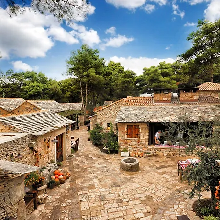 Amadria Park Niko Отель