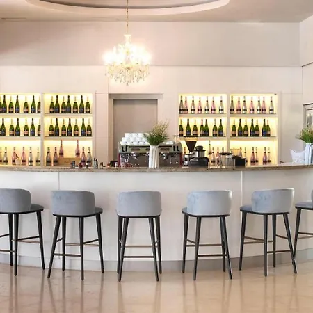 Amadria Park Niko 3*