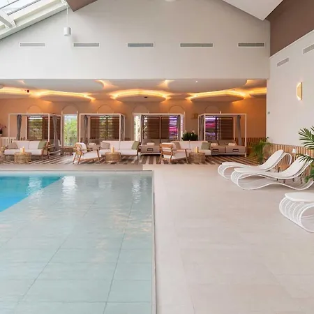 Hotell Amadria Park Niko 3*