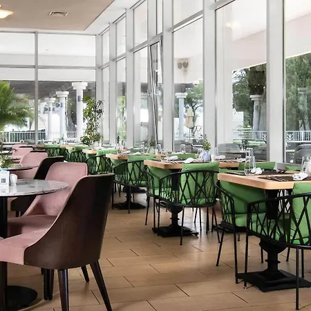 Hotell Amadria Park Niko 3*