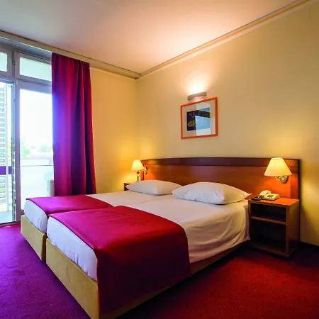 Hotell Amadria Park Niko 3*