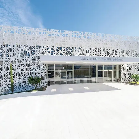 Hotel Amadria Park Niko 3*