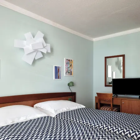 Amadria Park Niko 3* Szybenik