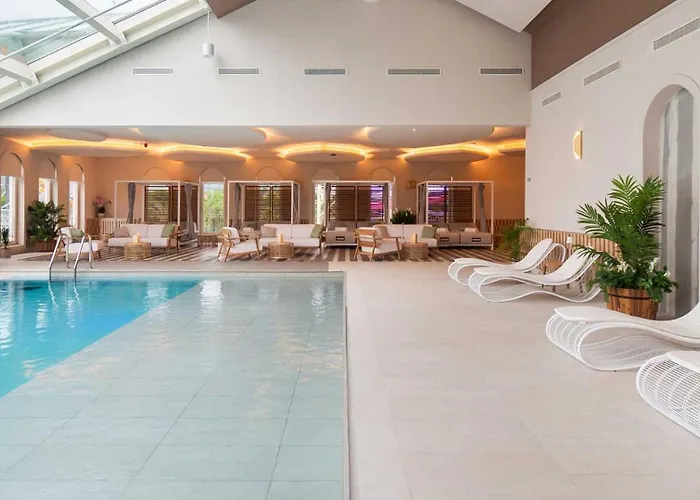 Hotel Amadria Park Niko 3*