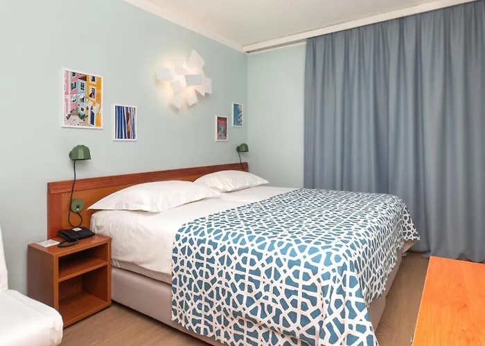 Hotel Amadria Park Niko 3*