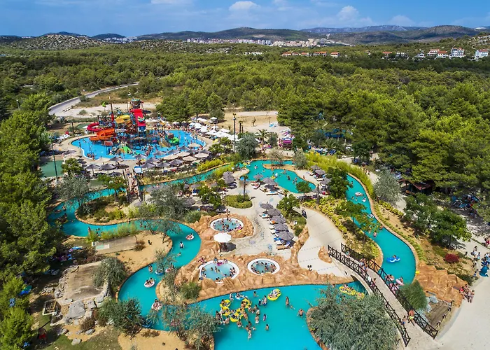 Amadria Park Niko Σίμπενικ