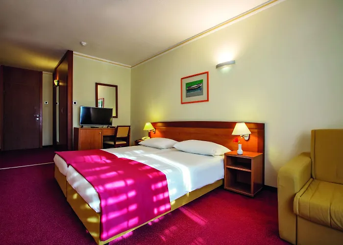 Amadria Park Niko 3*