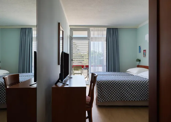 Amadria Park Niko 3*